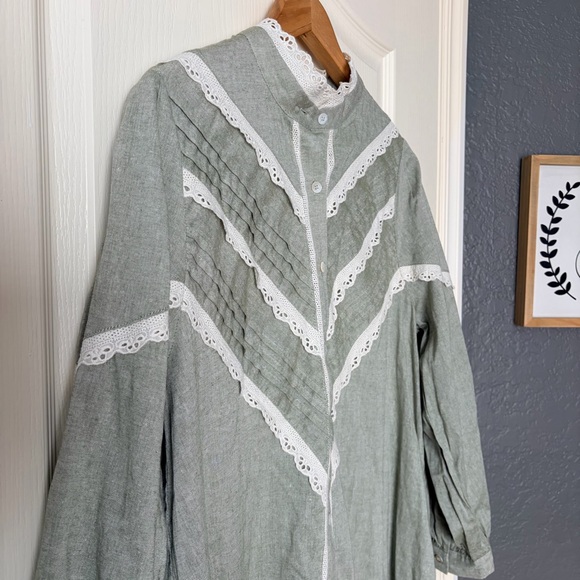 Pomander Place Tuckernuck Green Lace Detail Midi Dress, XL - Picture 3 of 12